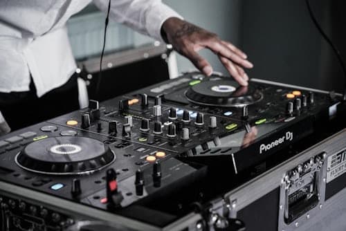 DJ Xclusive